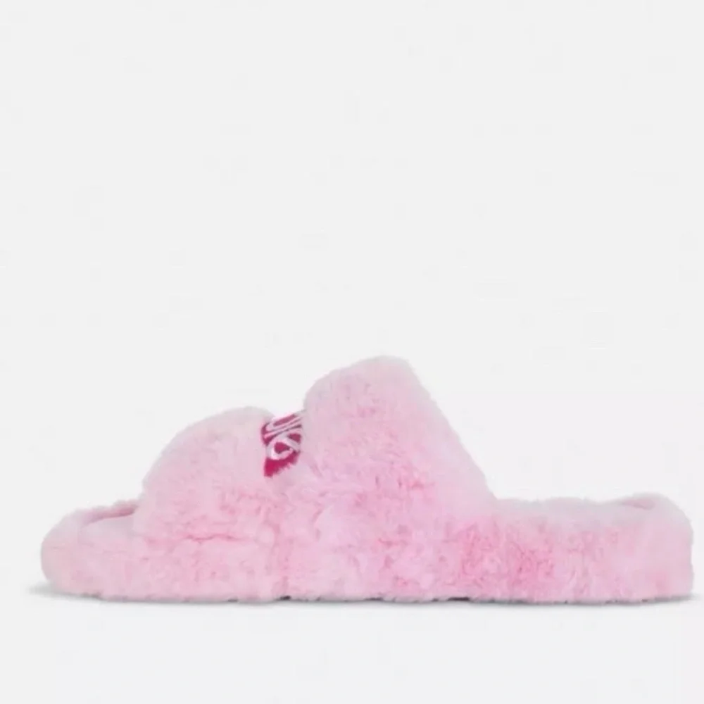*NEW* Barbie Pink Slippers Size S (5/6) - Picture 12 of 13